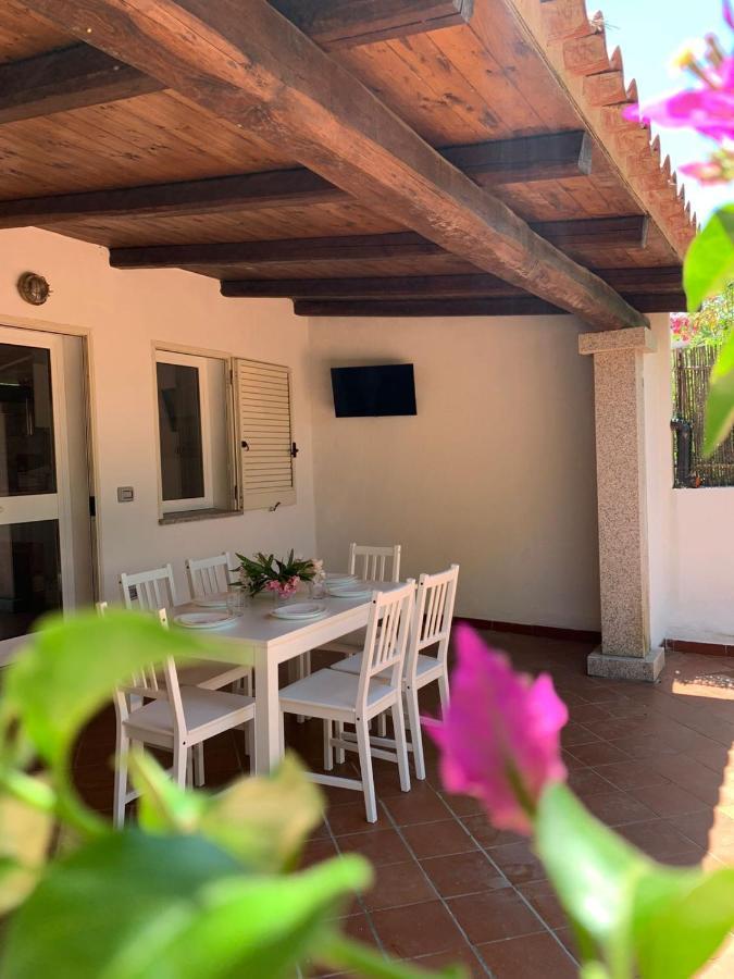 Villetta Ulisse A Pochi Passi Dal Mare Porto Pozzo Exteriör bild
